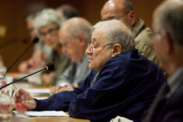 http://www.lluisbrunet.cat/llb_w/reportatges/persones/p_b_001vinader/rd_b_01.html